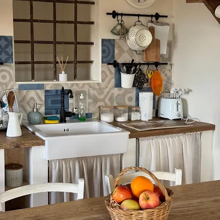 La Casetta Di Borgo Apartamento Lajatico