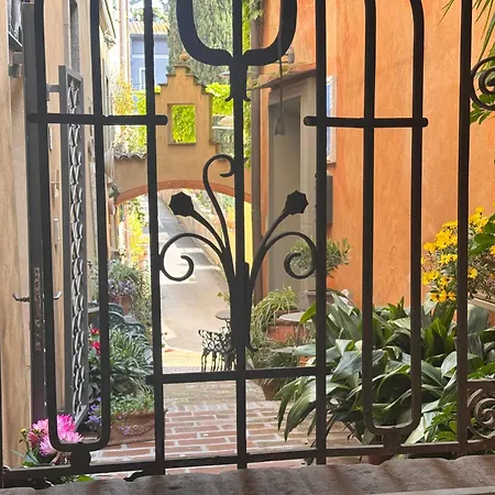 Lägenhet La Casetta Di Borgo *