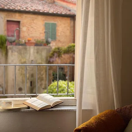 La Casetta Di Borgo Lägenhet Lajatico
