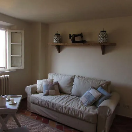 La Casetta Di Borgo Apartamento Lajatico